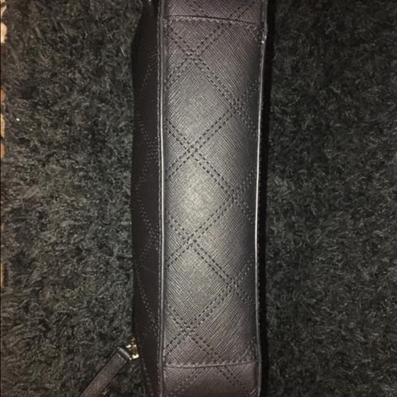 Michael Kors Jet Set Crossgrain Crossbody - Picture 7 of 7